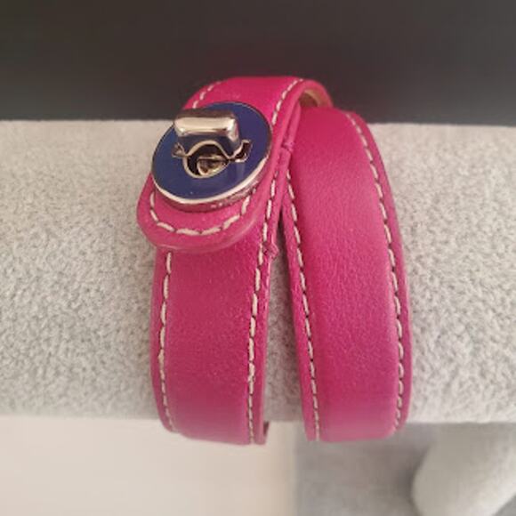 Coach Double Wrap‎ Leather Bracelet Berry Pink with Blue Enamel Turn Lock Clasp - Picture 10 of 10